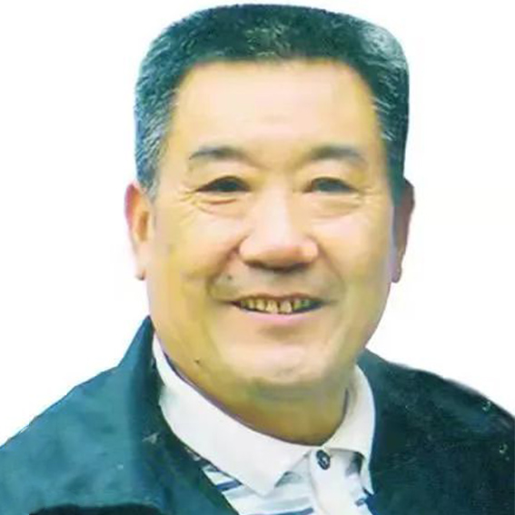 个人照片2.jpg