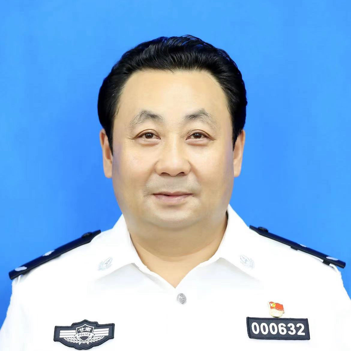 个人照片2.jpg