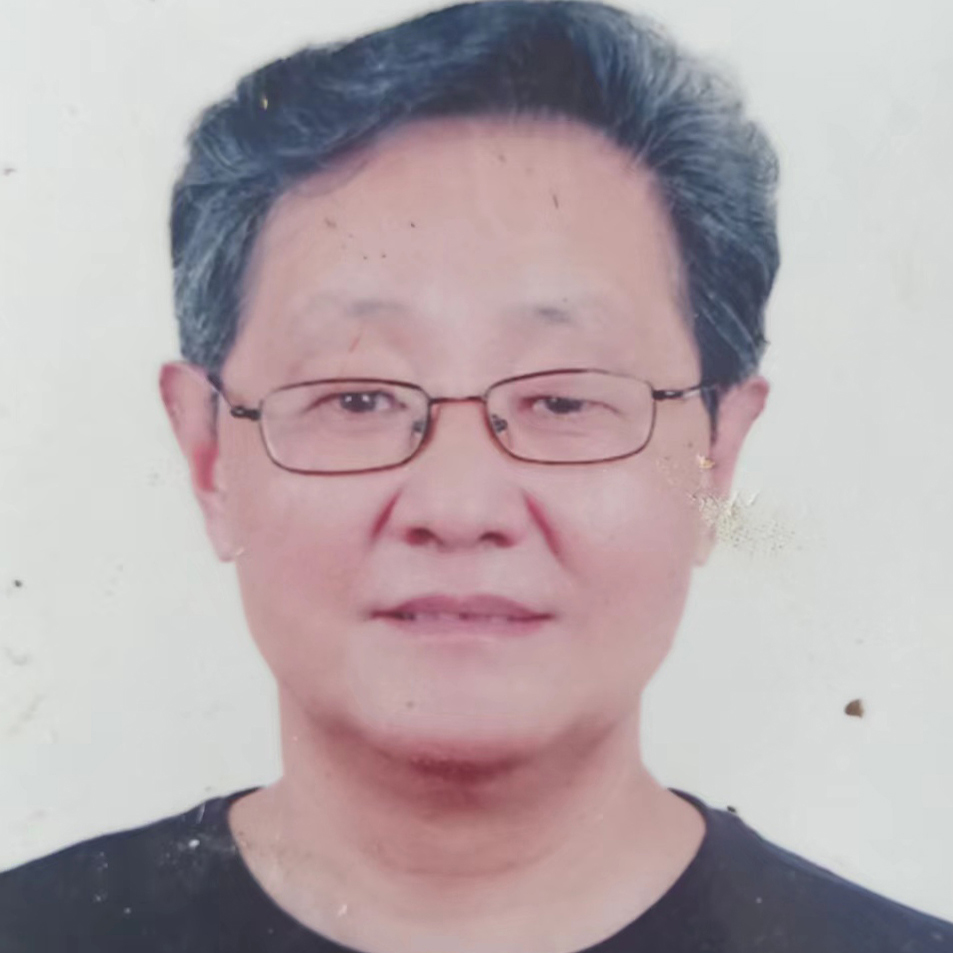 个人照片2.jpg